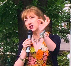 Sarah Lloyd-Winder Storyteller